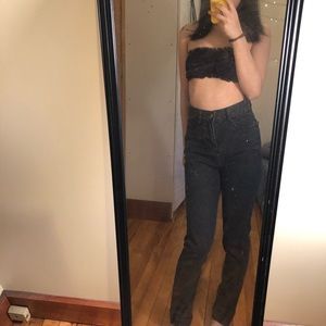 Hight-waisted denim jeans